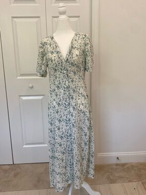 Vintage Green and Cream Floral Maxi dress 👗